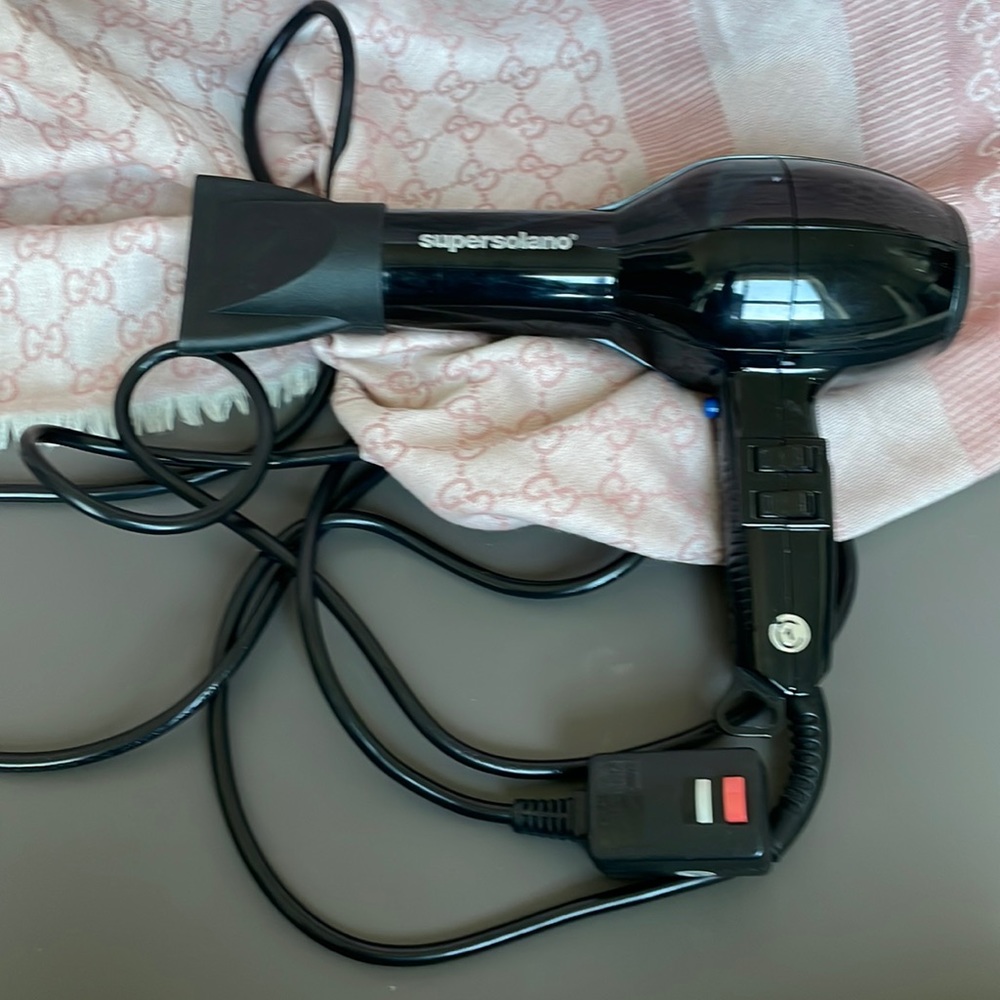 Solano Supersolano 232 Professional Hair Dryer, Black.